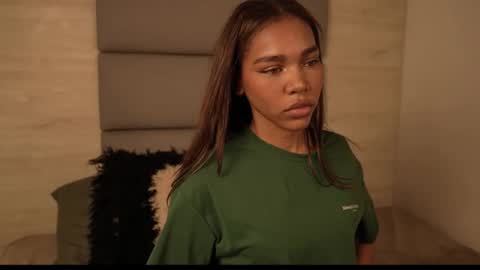 Lily Miiller online show from April 4, 8:05 pm