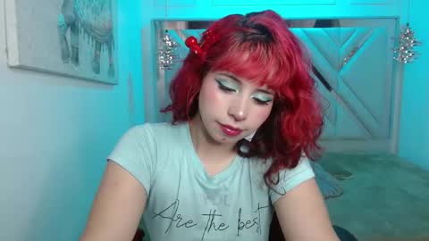 lily_tk online show from February 16, 3:15 am
