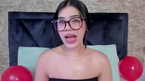 LilyWoodz online show from September 20, 7:50 pm