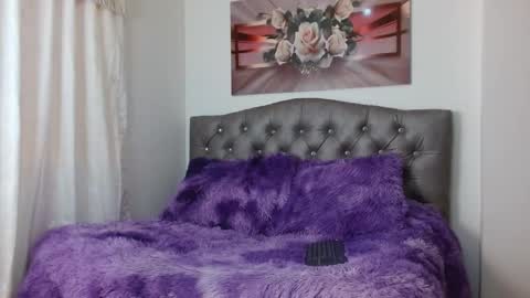 lilyfox23 online show from March 8, 12:41 pm