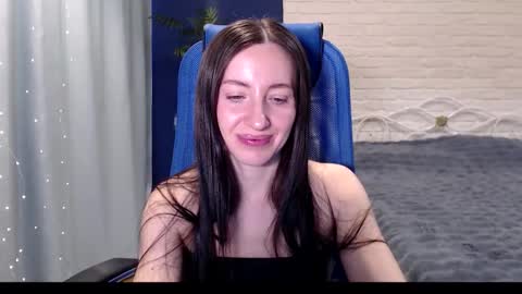 Lily online show from January 10, 6:52 am