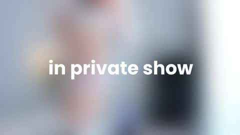 Lily Reina online show from April 15, 7:06 pm