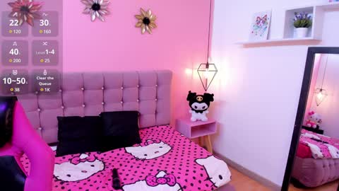 LILY online show from December 15, 2:59 pm