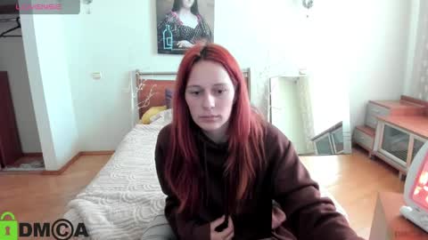 Hi Im Lily online show from April 14, 8:17 am