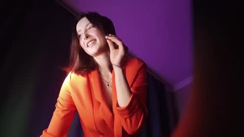 Snapshot of lilyxsky chatting on December 15, 5:53 pm LilyXSky online show from December 15, 5:53 pm