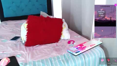 lilyy_cam online show from March 29, 5:25 pm