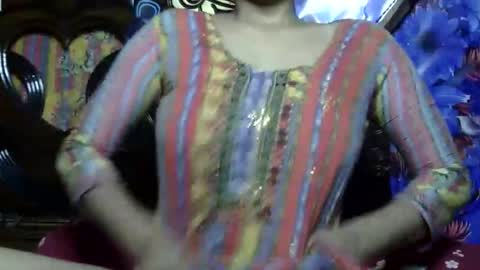 limaakter246618 online show from November 20, 6:38 pm