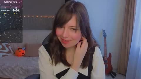 Lina online show from March 23, 3:00 am