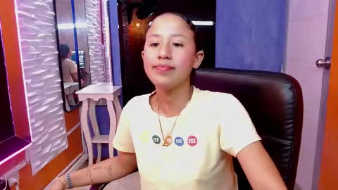 lina_kl online show from December 4, 3:50 am