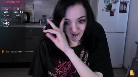 Lina 3  1715622743 online show from February 25, 9:57 am