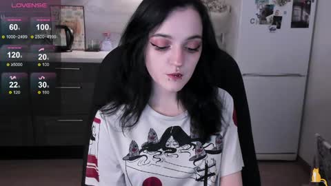 Lina 3  1715622743 online show from March 26, 8:52 am