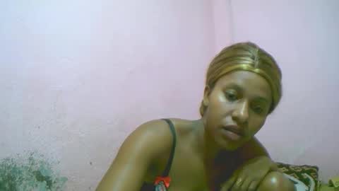 linah1123 online show from January 18, 6:28 pm