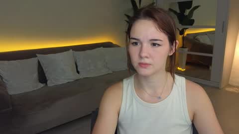 linda__robertz online show from September 14, 9:38 pm