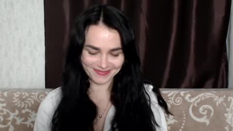 Linda online show from March 3, 7:39 pm