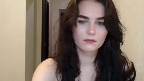 Linda online show from January 17, 8:06 pm