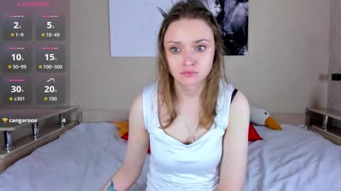 Linda online show from October 15, 2:37 am