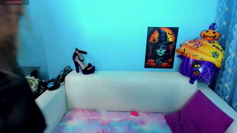 Snapshot of lindaliiii chatting on October 28, 6:36 am Linda online show from October 28, 6:36 am