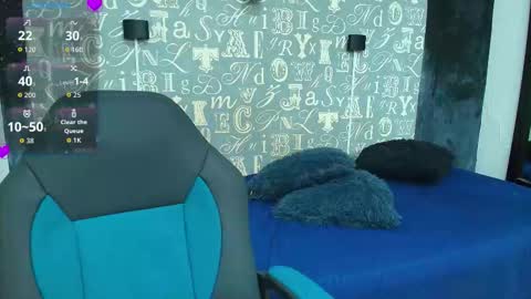  Lindsey  online show from November 10, 12:52 pm