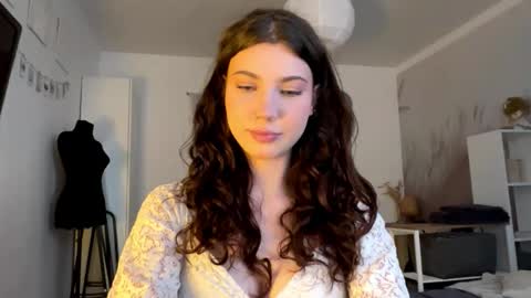 Linda online show from March 22, 1:15 pm