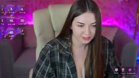 Lindsy online show from March 30, 1:00 pm