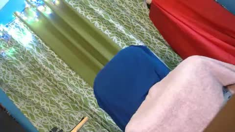 weng bustamante online show from September 13, 2:47 am