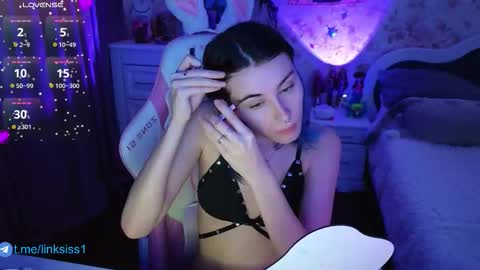 linksiss online show from November 18, 12:57 am