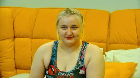 LioraArdyn online show from April 12, 5:11 am