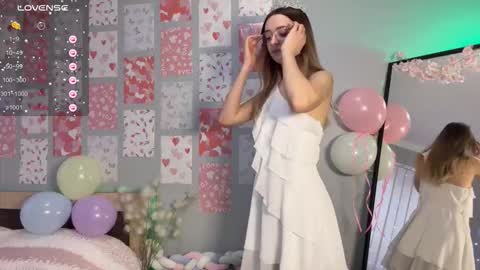 Liory online show from January 19, 9:30 am