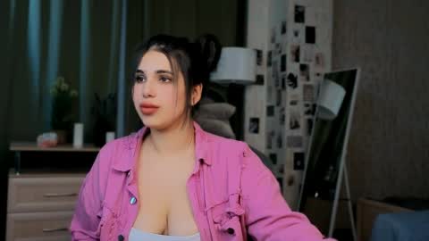 Jess online show from June 4, 4:40 am