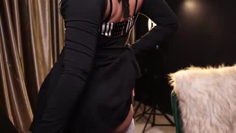 Lire online show from January 13, 4:50 am