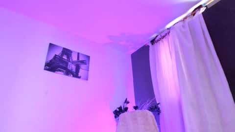 liry online show from December 2, 9:35 pm