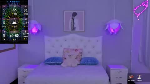 Lisa online show from November 28, 6:59 pm