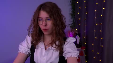  Lisa  online show from November 15, 11:50 pm