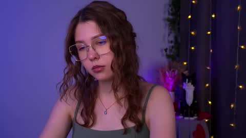  Lisa  online show from November 18, 8:12 pm