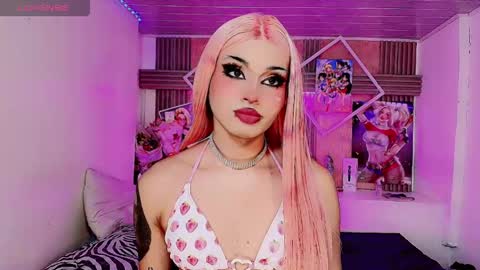 lisa_sparkleee online show from April 17, 3:09 am