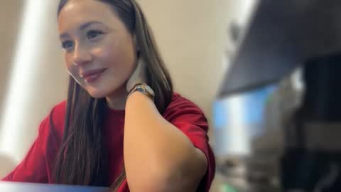 lisandriaa online show from April 12, 11:14 am