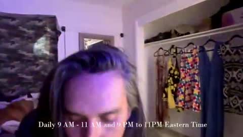 Lisette LaRoche online show from July 7, 1:07 am
