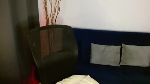 Snapshot of liss_petty chatting on September 14, 5:32 am  Liss  online show from September 14, 5:32 am