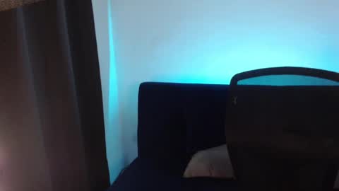 Snapshot of liss_petty chatting on January 29, 5:51 am  Liss  online show from January 29, 5:51 am