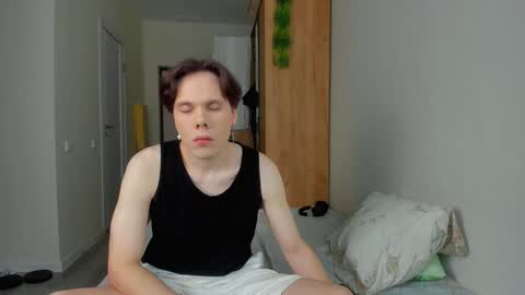 Alfie online show from January 5, 8:00 am