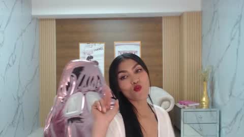 lissandra_s online show from September 17, 10:35 pm