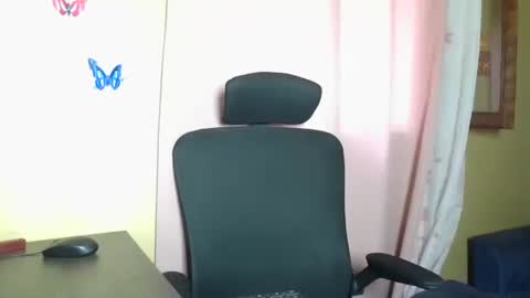 litlecarene online show from December 5, 12:47 pm