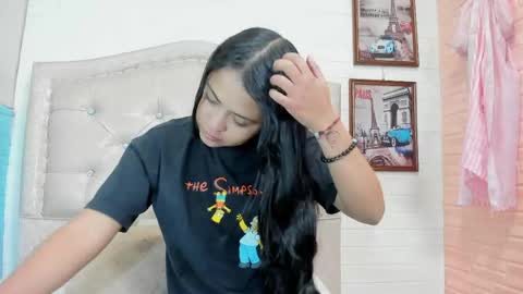 VANESSA online show from April 17, 1:35 pm