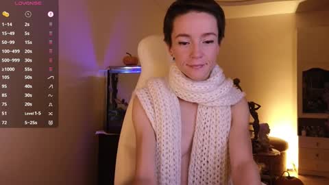 Snapshot of litllle_alis_a chatting on October 5, 8:05 pm Alisa online show from October 5, 8:05 pm