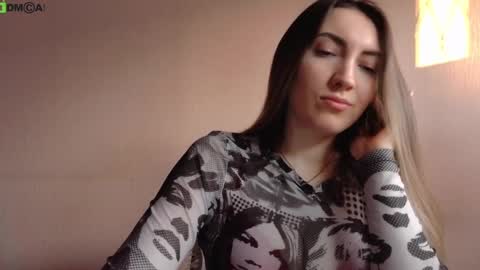 Tina online show from February 12, 2:10 pm