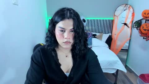 L I T T L E A L L I online show from October 30, 10:54 pm