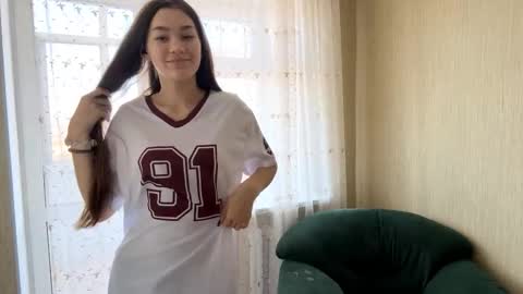 Viiola online show from October 14, 4:26 am