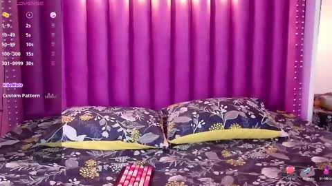 kayla  Instagram kayla 71082 online show from September 10, 2:56 am