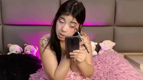 little_mayy online show from February 11, 12:20 pm