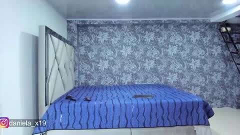 Abbie online show from April 11, 1:43 am